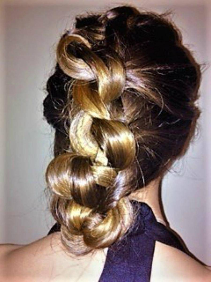 cheveux-attaches-tresses-femme-salon-coiffure-maryline.jpg